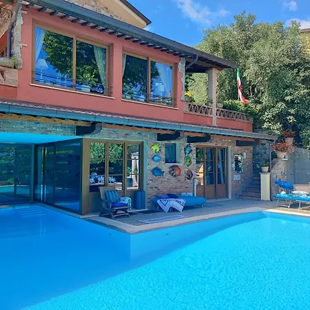 Alojamento de Acomodação e Pequeno-almoço Capo Corso