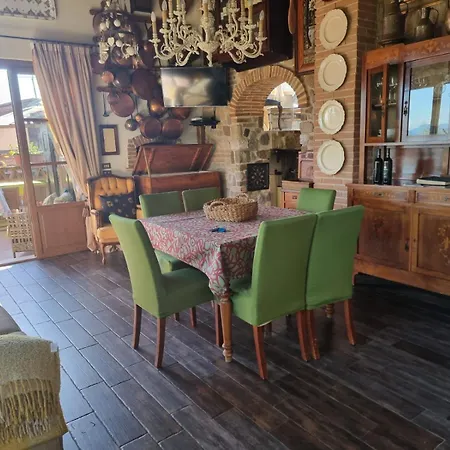 Alojamento de Acomodação e Pequeno-almoço Capo Corso Corsanico-Bargecchia